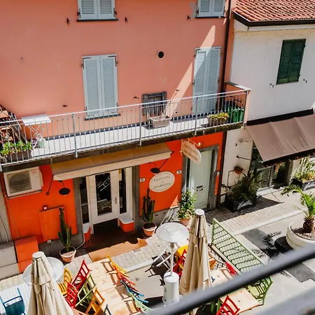 Apartment 51
