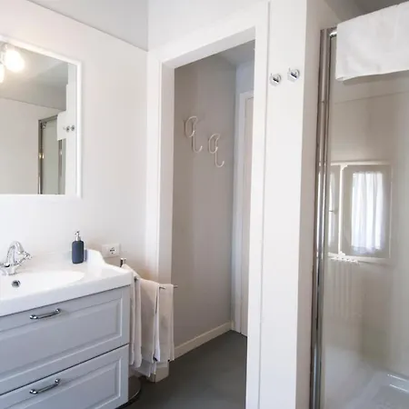 51 Apartment